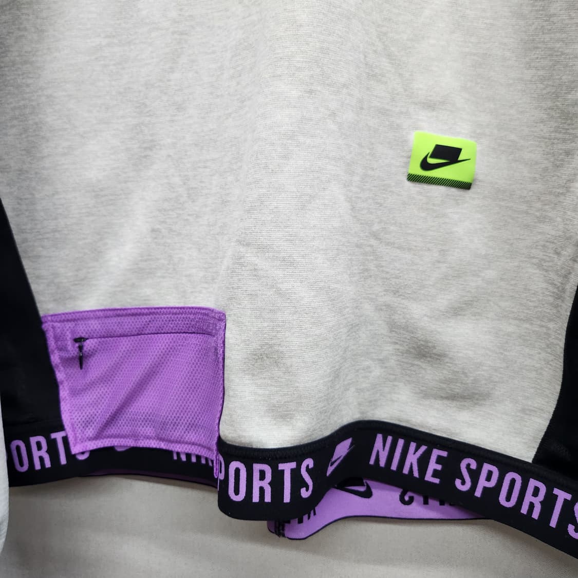 나이키 써마 크루탑 포켓 디테일 맨투맨 XL(XL) 상품이미지3