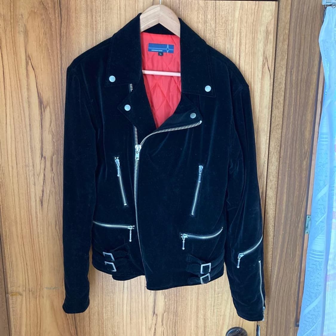 SUGGESTION 벨벳 라이더 자켓 l 상품이미지1