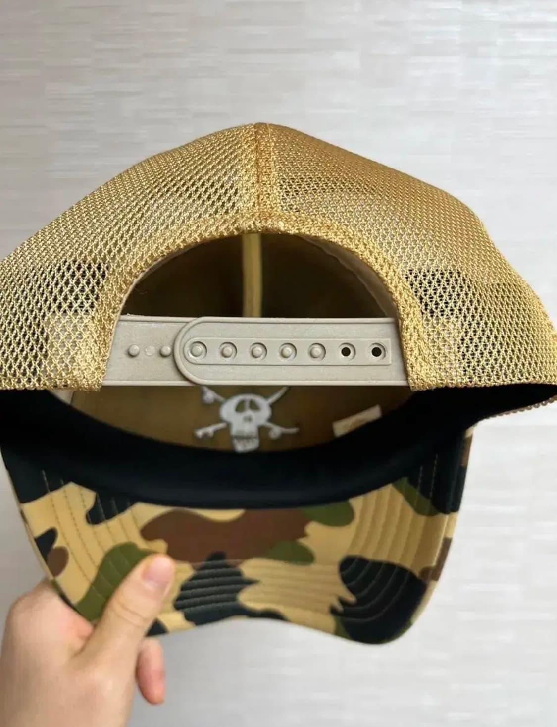 베이프 스투시 메쉬 트러커 캡 상품이미지3