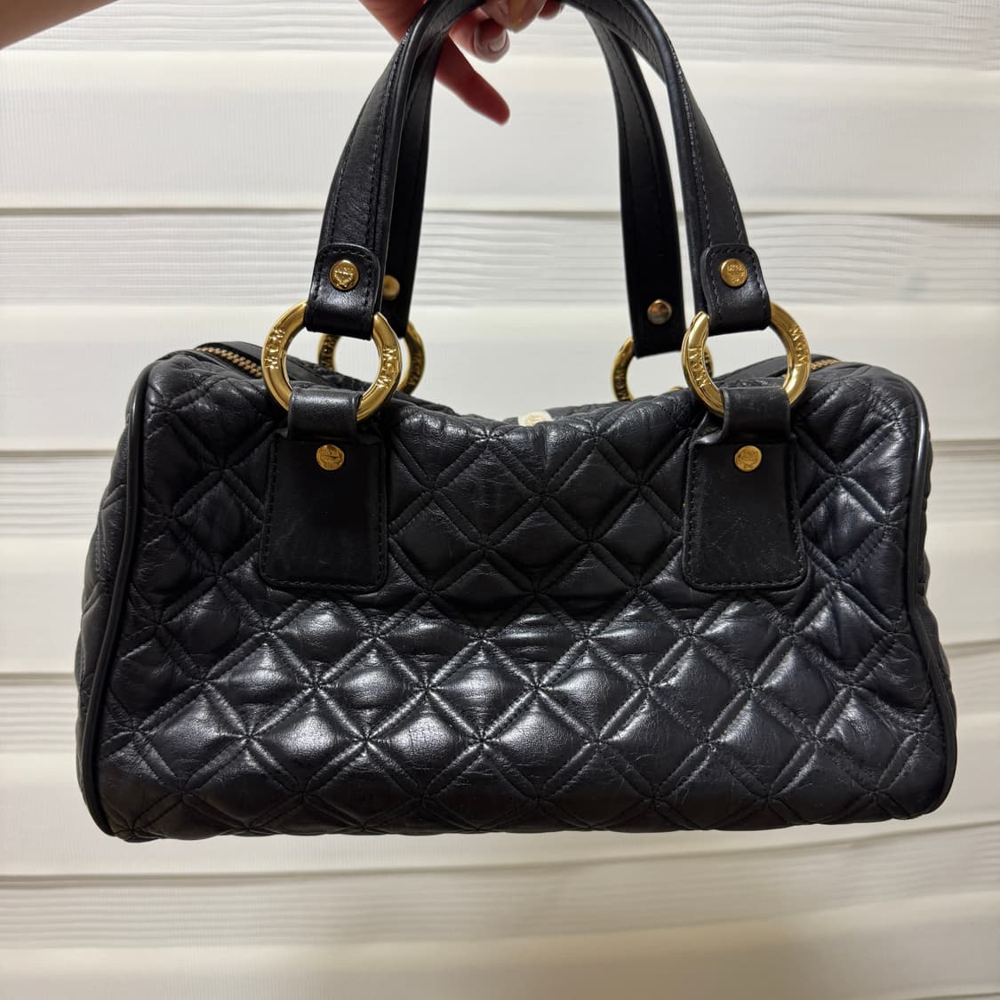 정품 MCM 퀄팅 금장 미니보스턴 토트백 상품이미지2