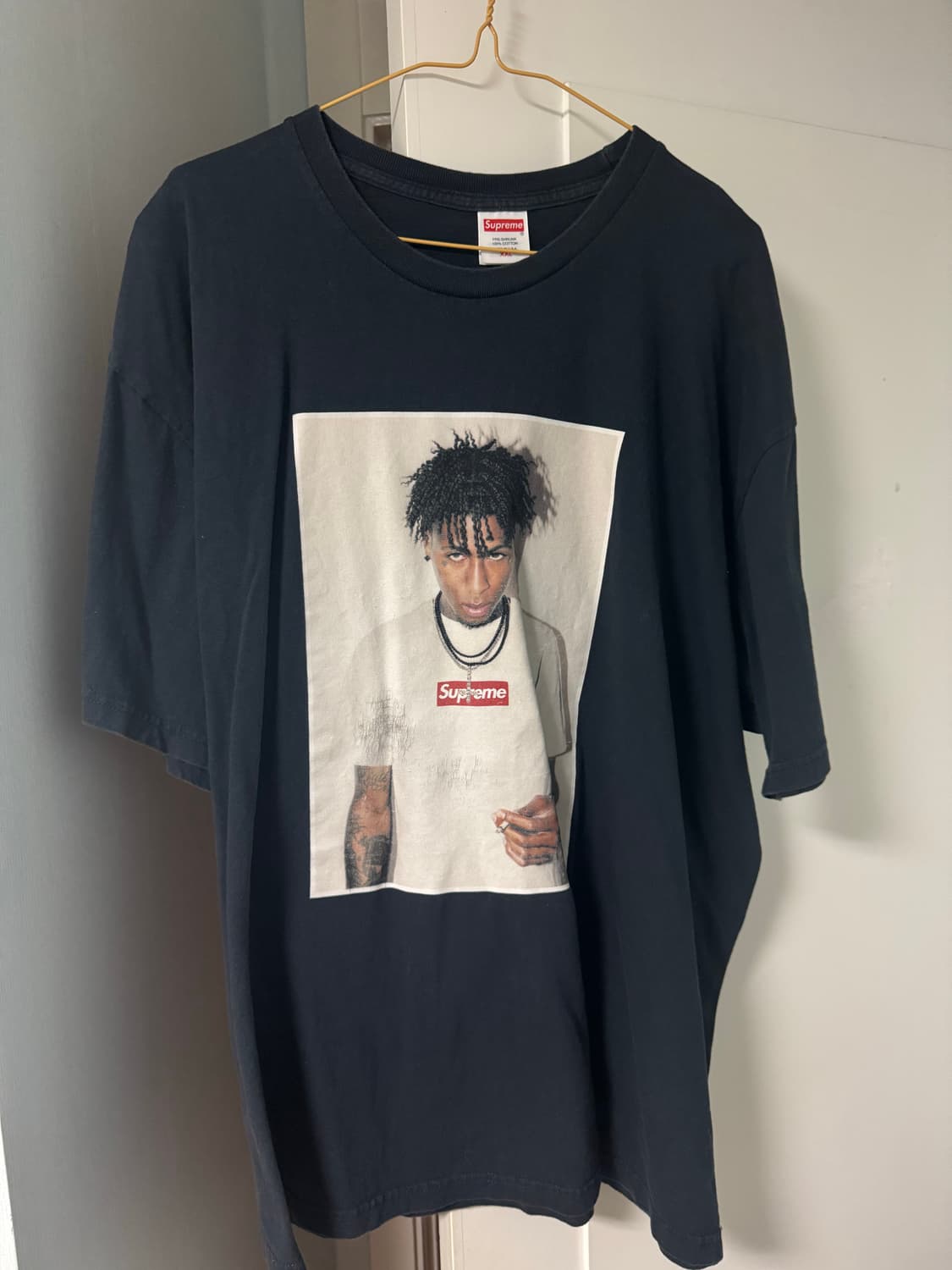 슈프림 NBA YoungBoy 포토 티셔츠 블랙 상품이미지1