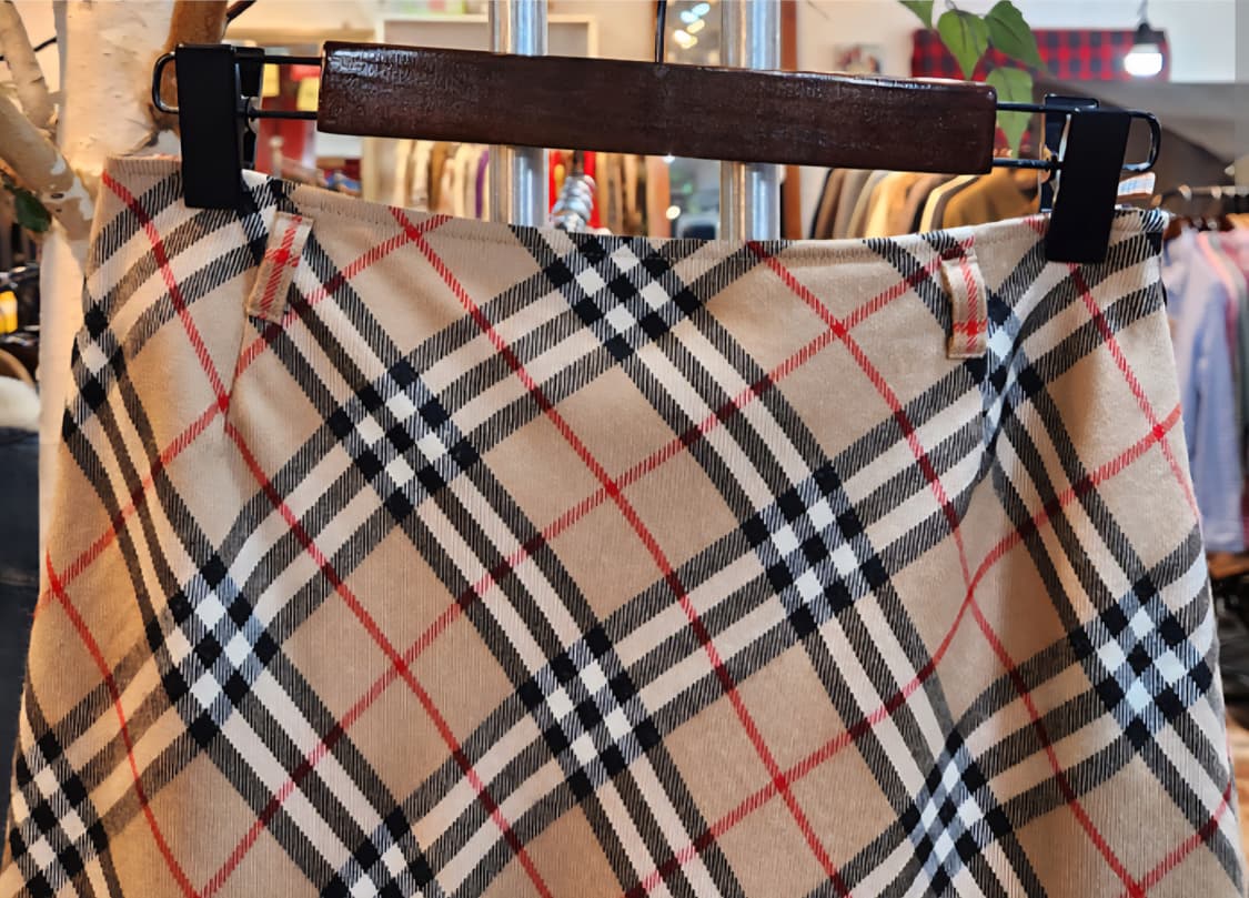 24-25) BURBERRYS 버버리 블루라벨 노바 체크 빈티지 스커트 상품이미지2