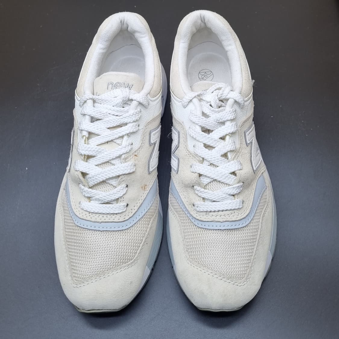 뉴발란스 997 아이보리 운동화245  상품이미지2