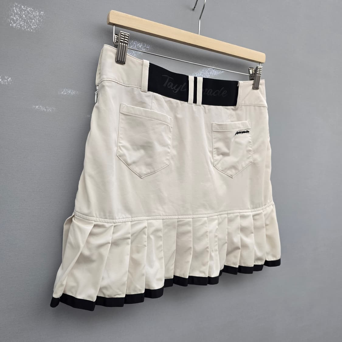 테일러메이드 골프 스커트 베이지 상품이미지6