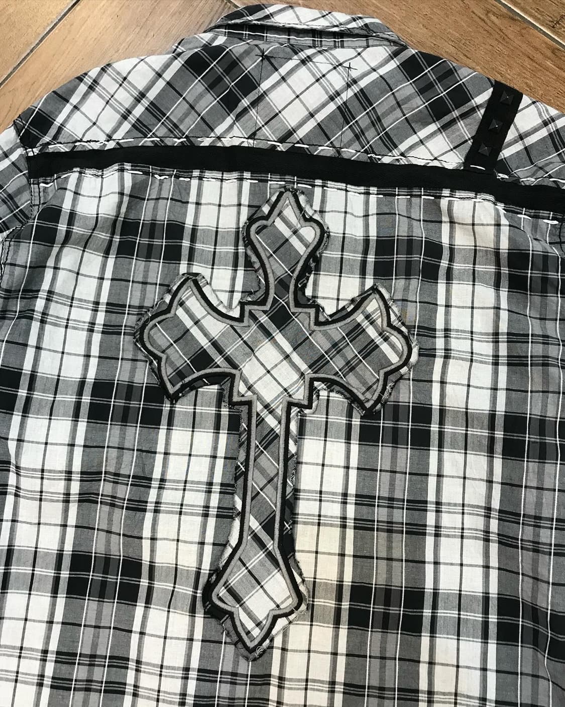 Check Pattern Embroidery Shirt 상품이미지9