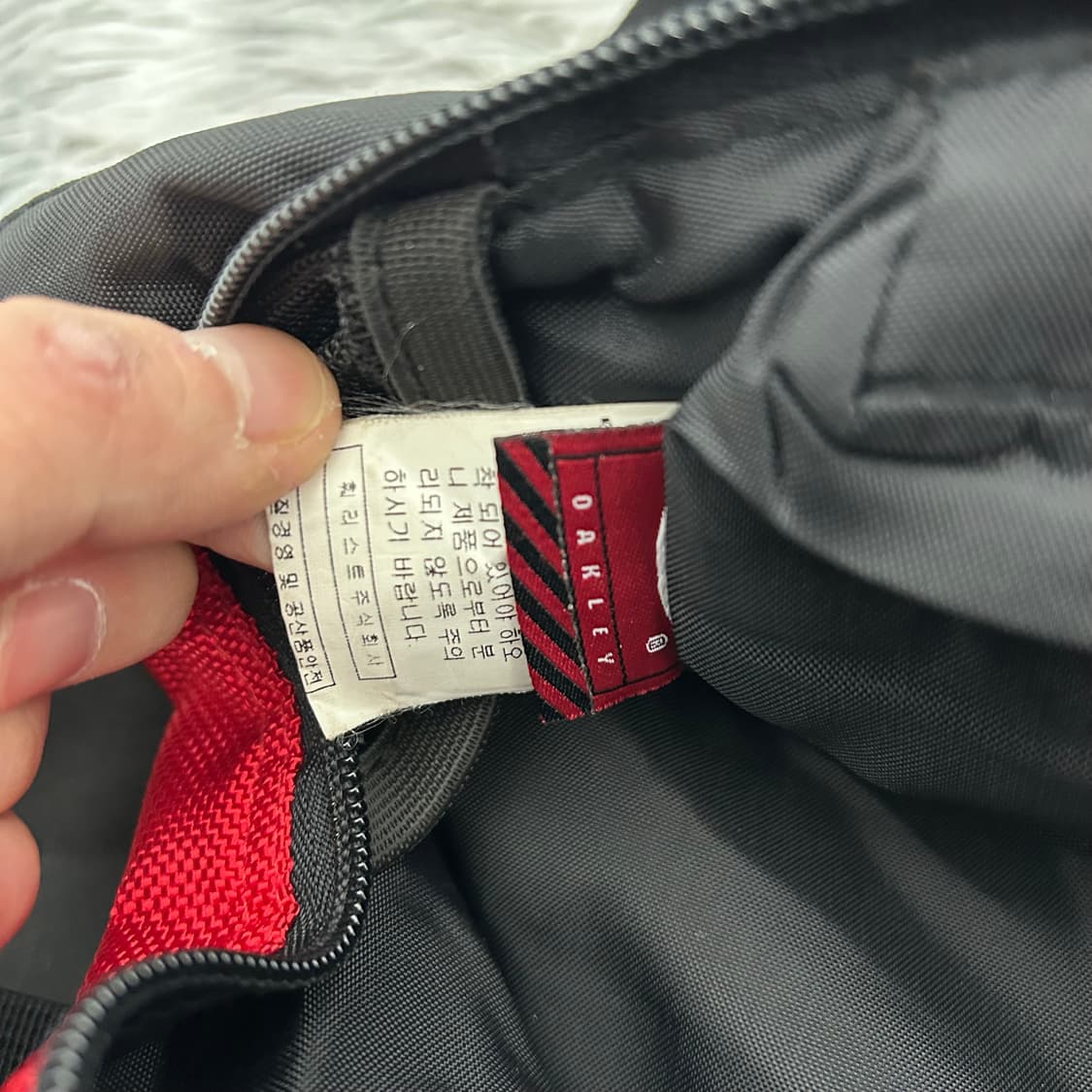 오클리 아카이브 슬링백 상품이미지8