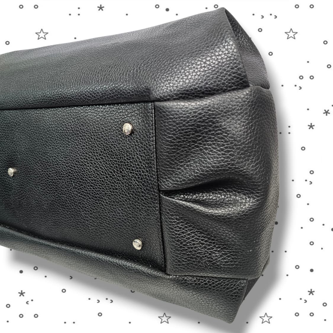 Vivienne Westwood 비비안웨스트우드 펀칭 로고 토트백 상품이미지7