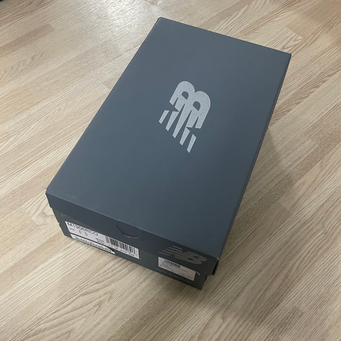 뉴발란스 꼼데가르송 1906R 화이트 8(260)사이즈 상품이미지6