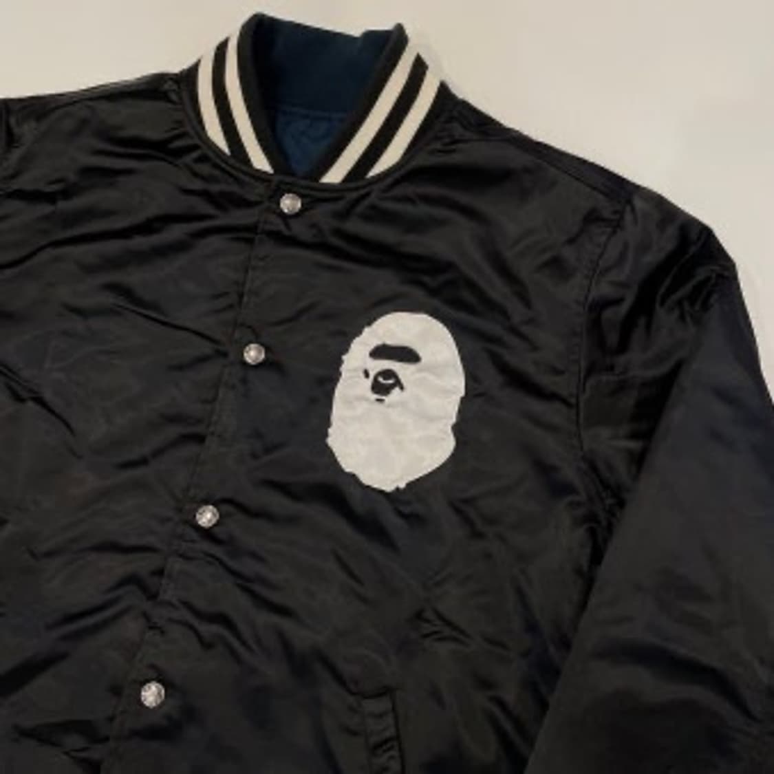 [L]베이프 22SS 리버시블 바시티 자켓 상품이미지2