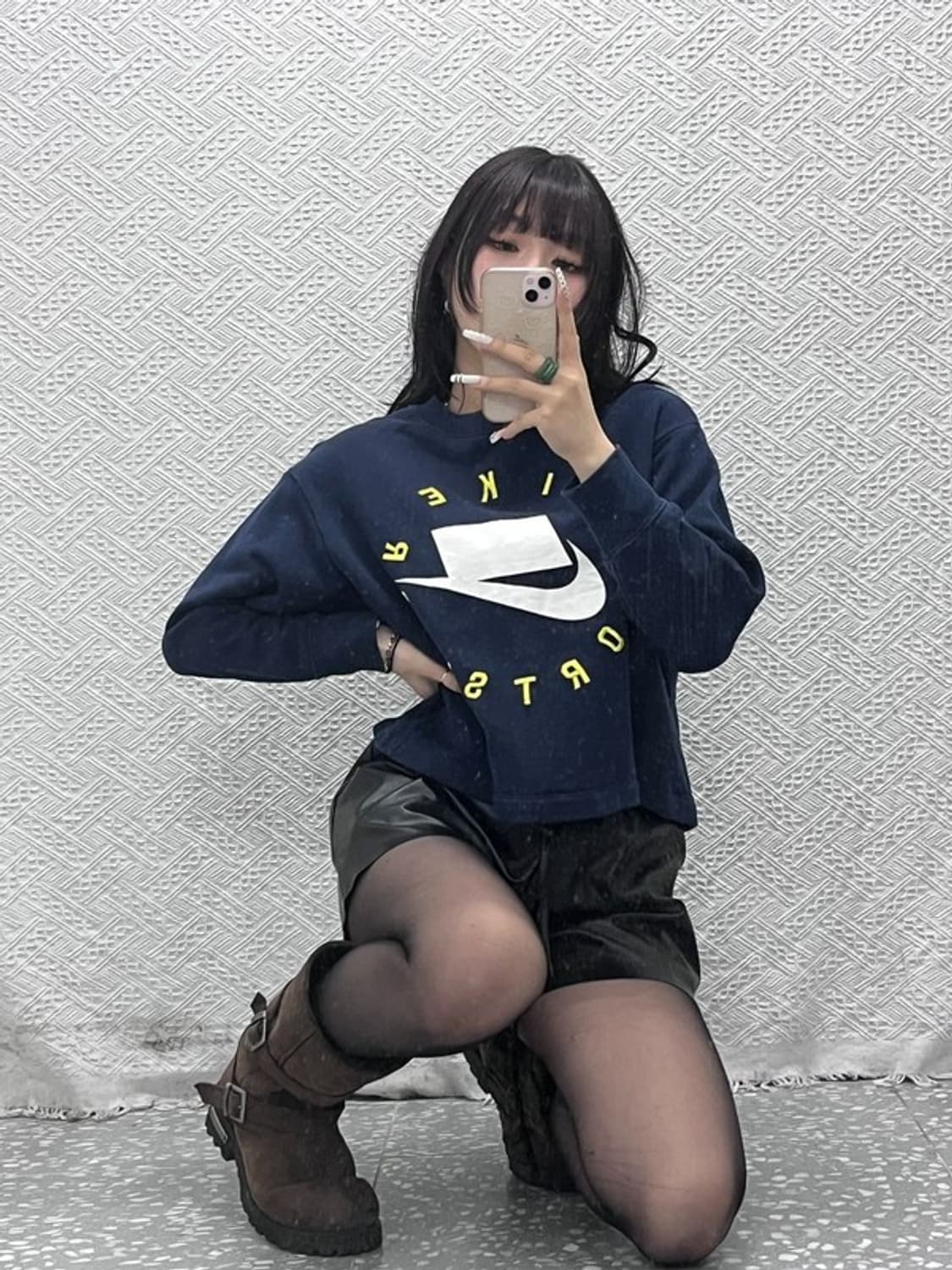 나이키 올드스쿨 레트로 스트릿 빅프린팅 크롭 맨투맨 S C11027 상품이미지1