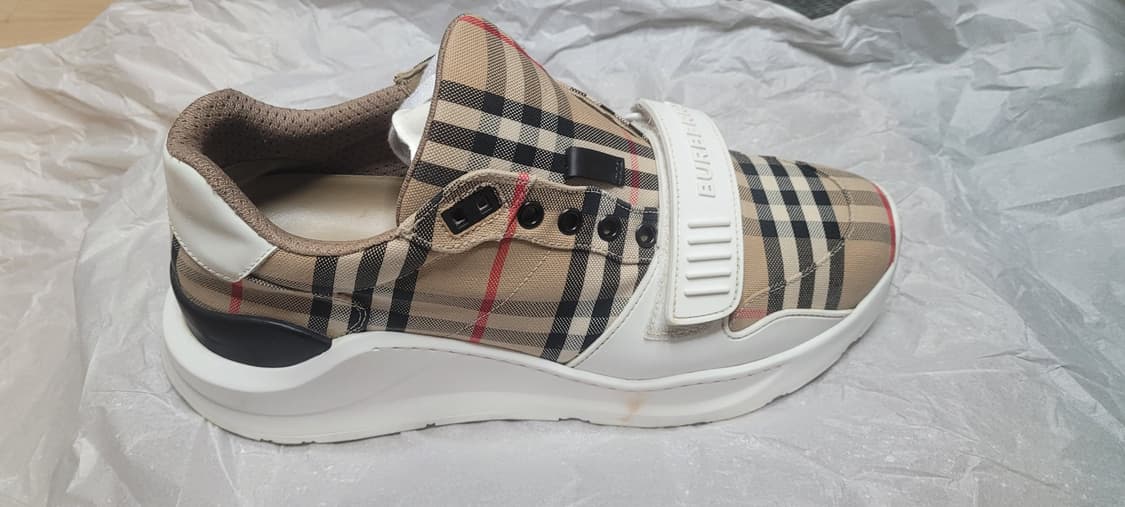 버버리 빈티지 체크 스니커즈 42/270 상품이미지2