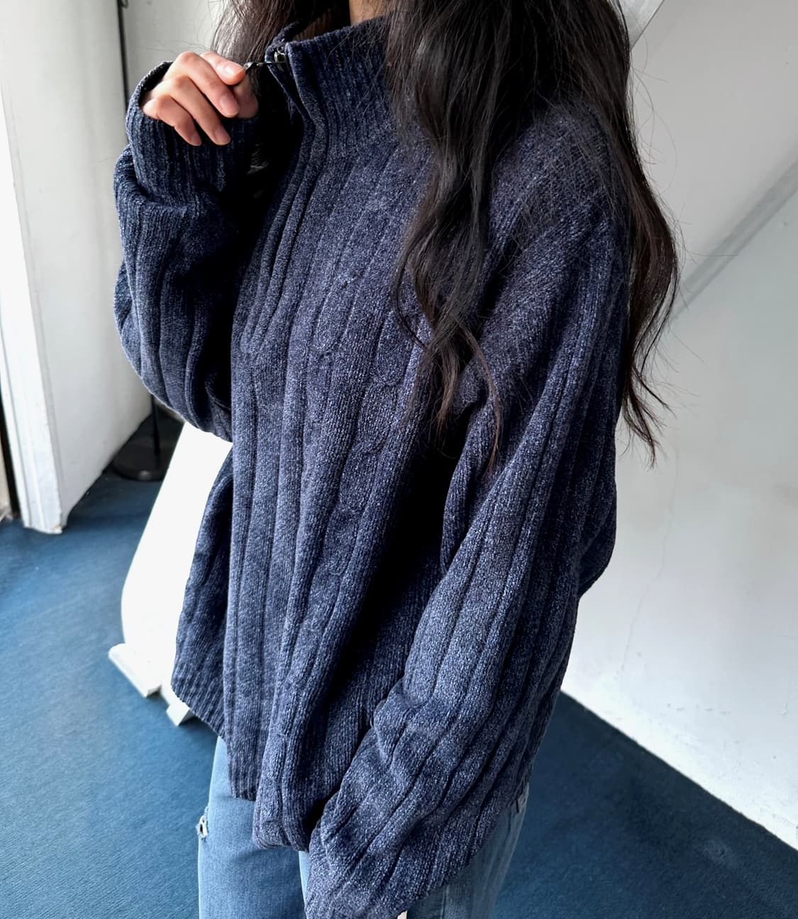 Coludy touch middle gauge knit zip top 상품이미지7