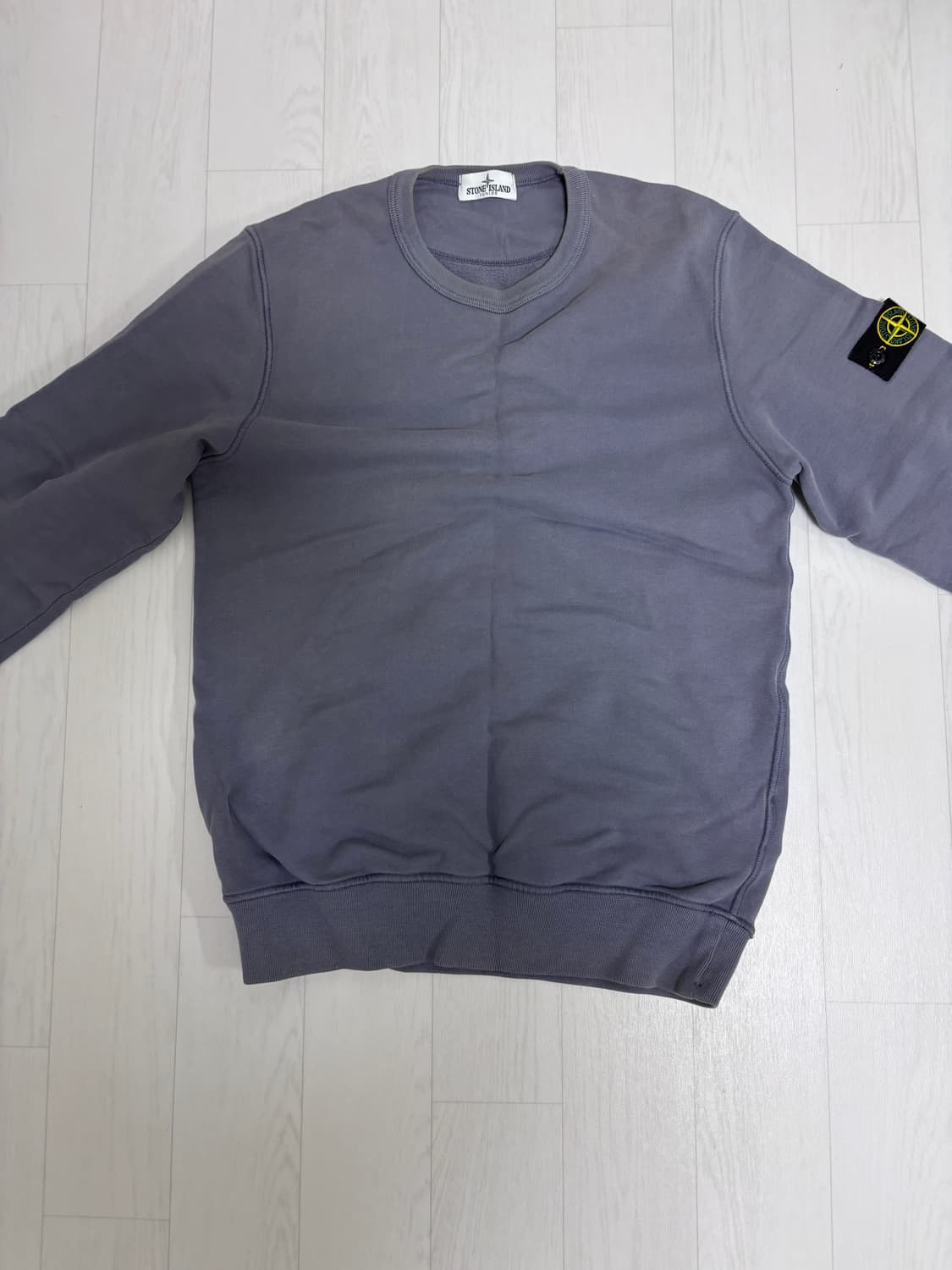 스톤아일랜드 맨투맨 상품이미지1