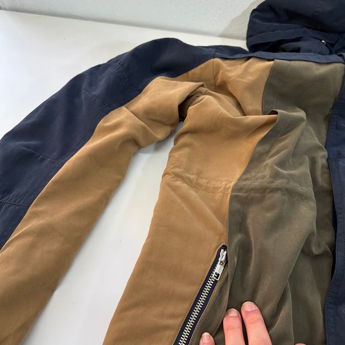 L 퀵실버 멀티컬러 기본로고 투웨이 누빔후드점퍼 상품이미지4