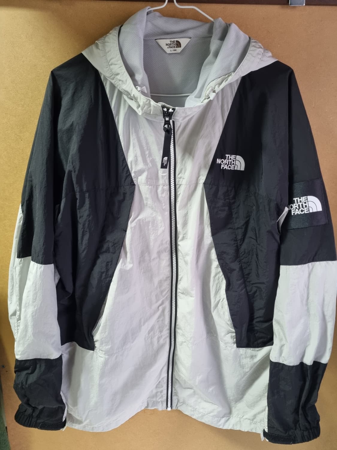 노스페이스 남성 바람막이 자켓 상품이미지1