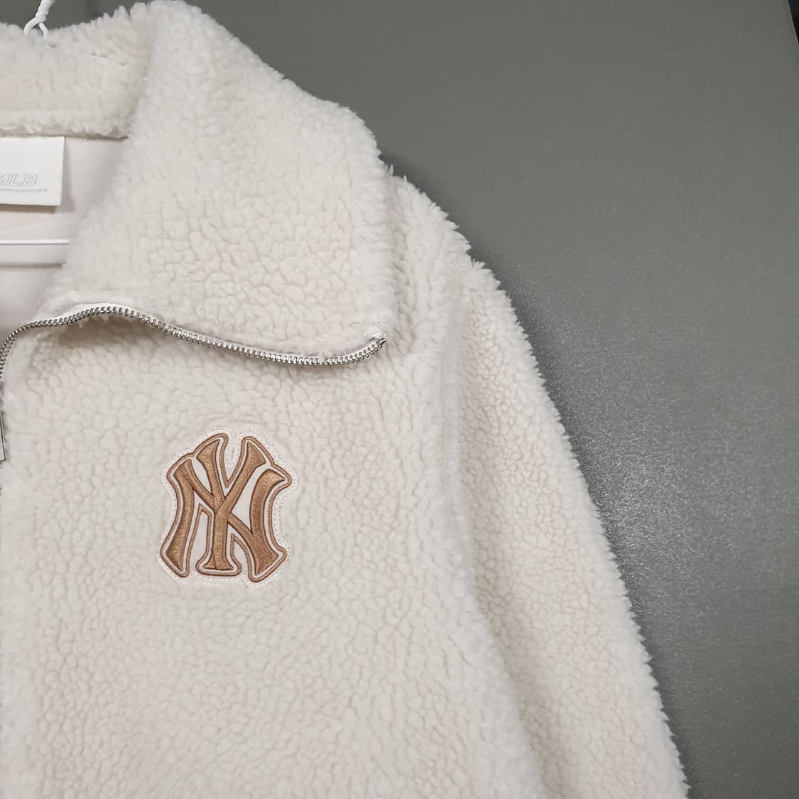MLB 신형 뉴욕 양키즈 양털 후리스 하이넥 점퍼 자켓 아이보리 여성 S 상품이미지5