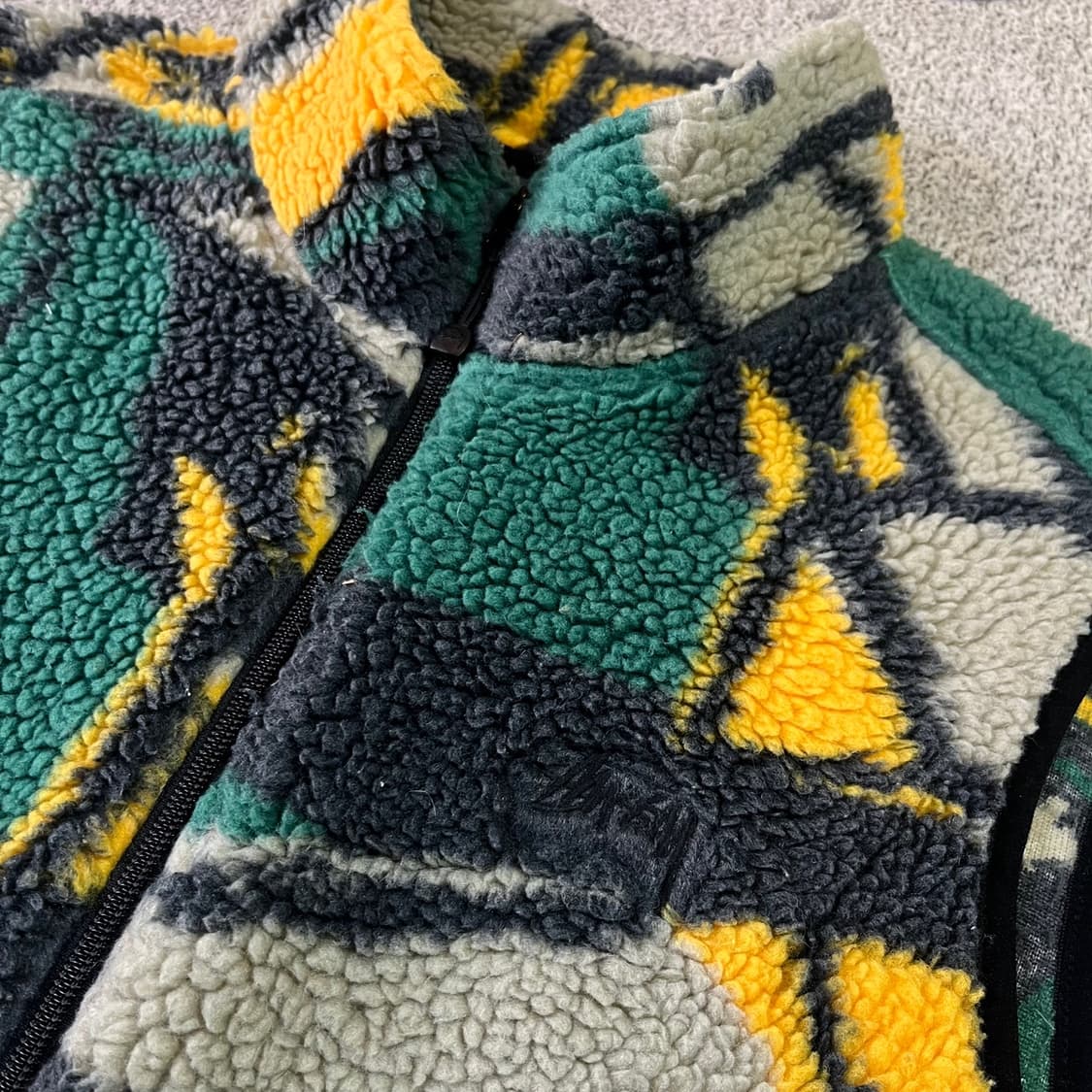 STÜSSY 스투시 블록 쉐르파 베스트 상품이미지3