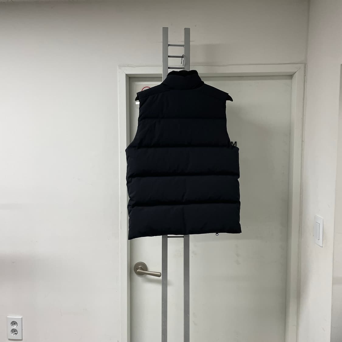 나이키 테크팩 패딩 조끼 S 상품이미지5