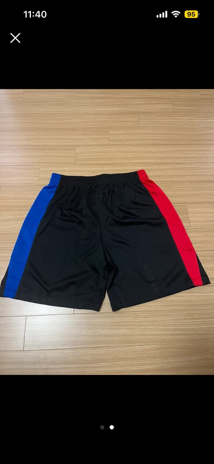 24-25 바르셀로나 어웨이 레반도프스키 반바지 상품이미지2