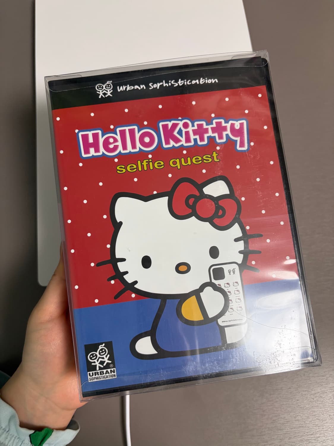 한정판 어반소피스티케이션 산리오 키티 케이스 더티스 클리시어 스투시 상품이미지2