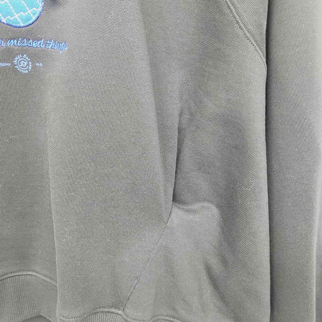 [A3] 아더에러 23SS 테버 로고 후드 느와르 (정품) 상품이미지4