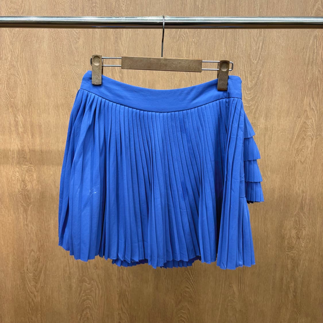 모스키노 진스 플리츠 미니 스커트 언밸런스 레이어드 디테일 플레어핏 블루 상품이미지2