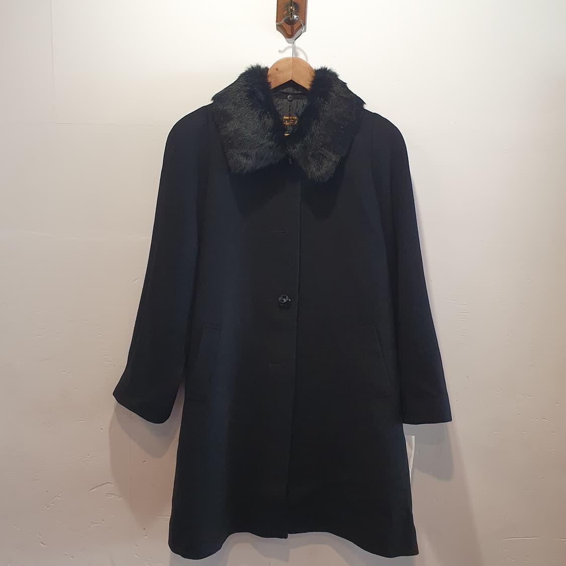 블랙 래빗 퍼 코트 *캐시미어15 상품이미지1