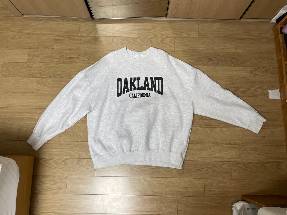 오클랜드 기모 맨투맨 상품이미지1
