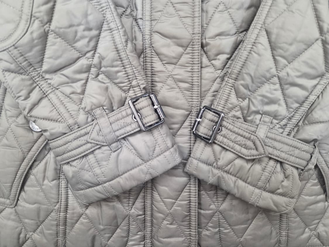 버버리 퀼팅 후드 코트, 뉴핀스브릿지 S 밍크그레이 상품이미지3