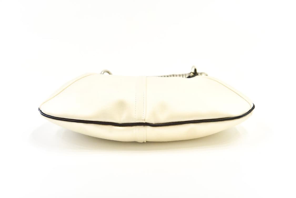 입생로랑 몸바사 호른 핸들 토트백 (정품) 상품이미지6