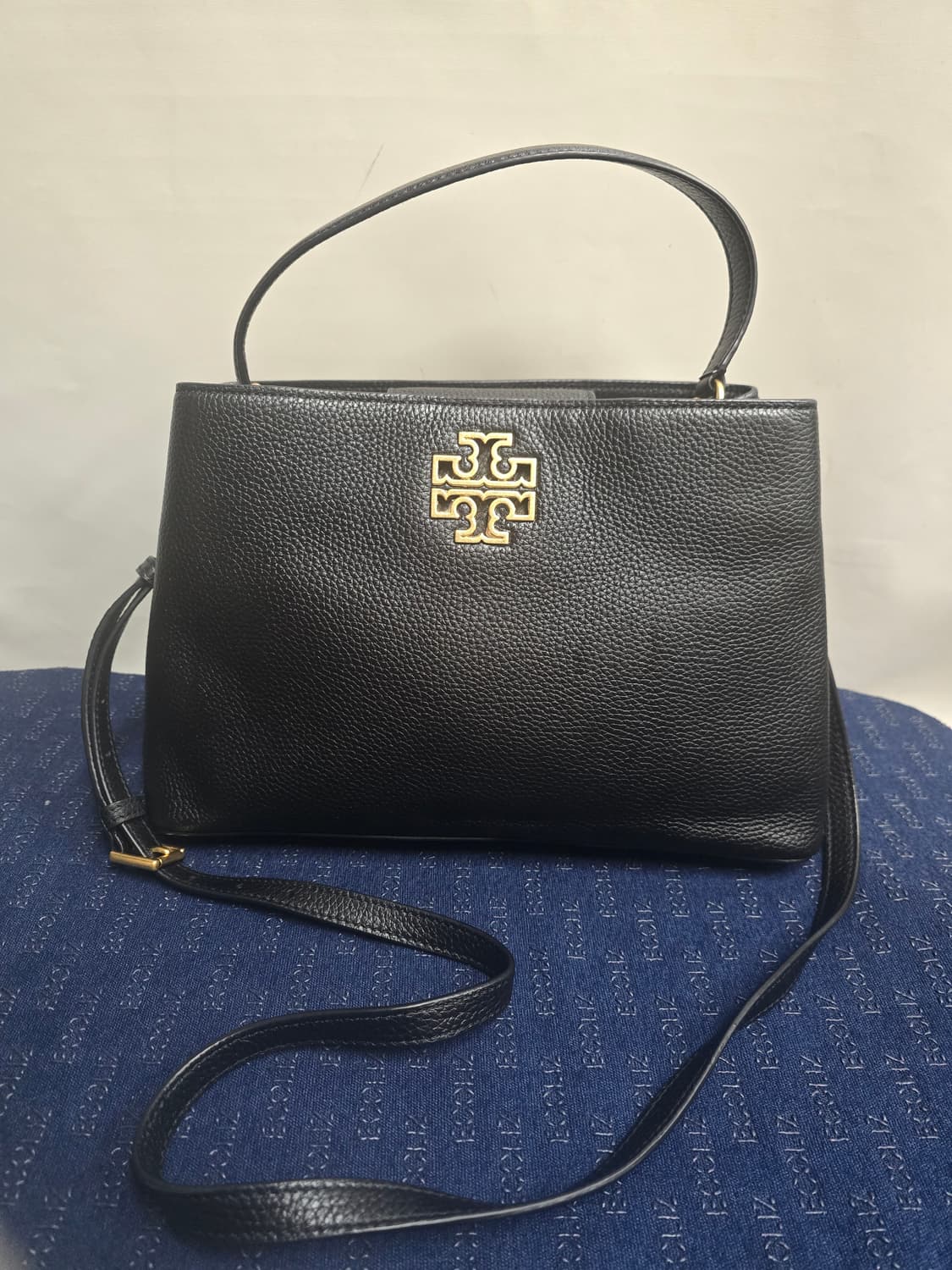 토리버치 브리튼 마이크로 토트백 상품이미지1