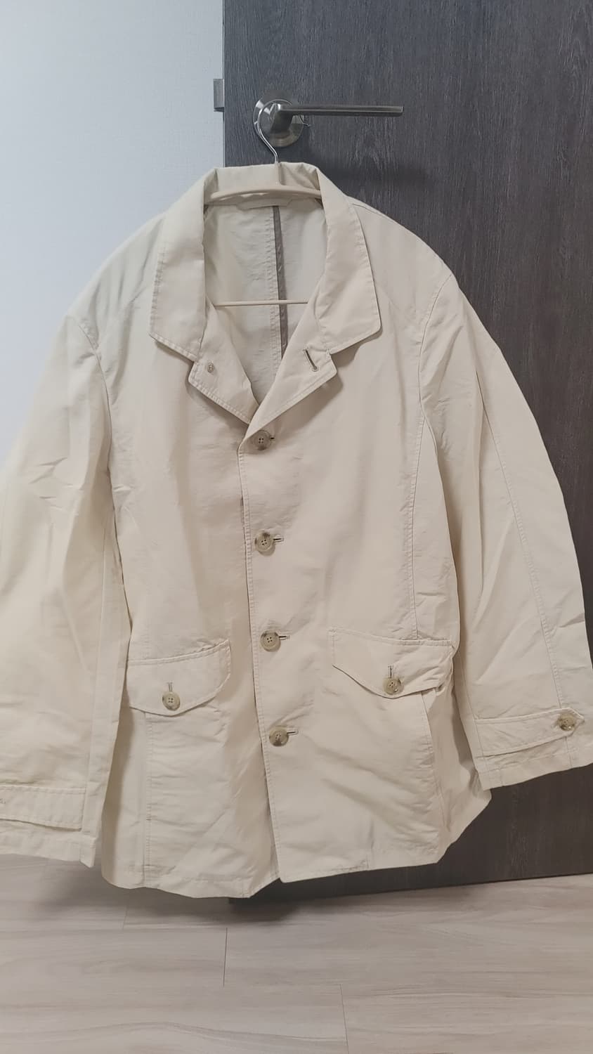 에디바우어 베이지 나일론 자켓 상품이미지1
