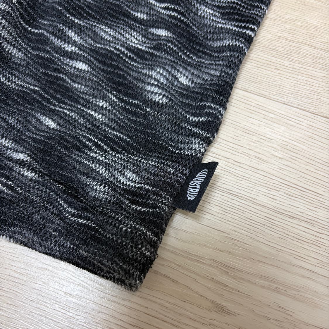 러브이즈트루 민소매 나시 상품이미지4