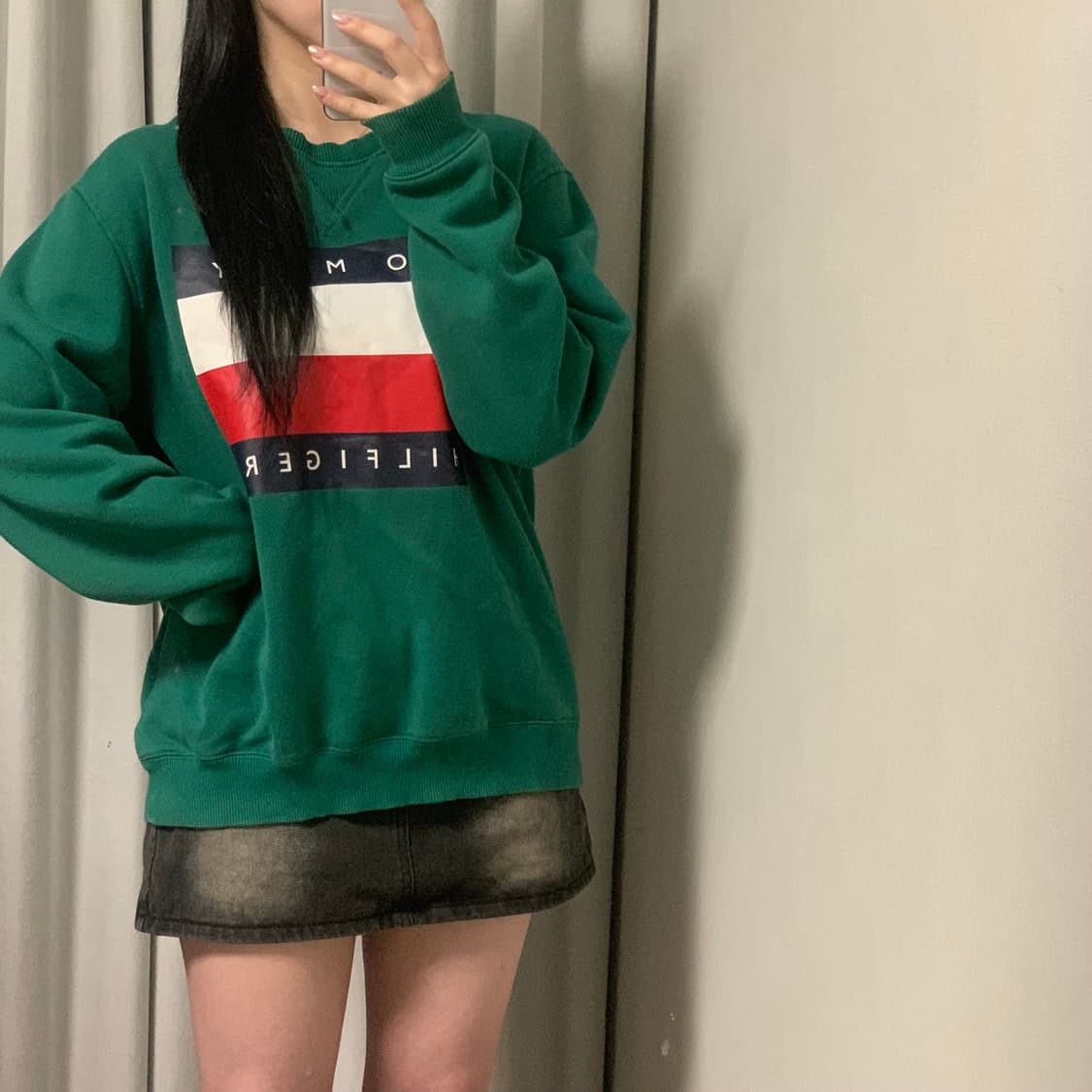 타미힐피거 맨투맨 상품이미지1