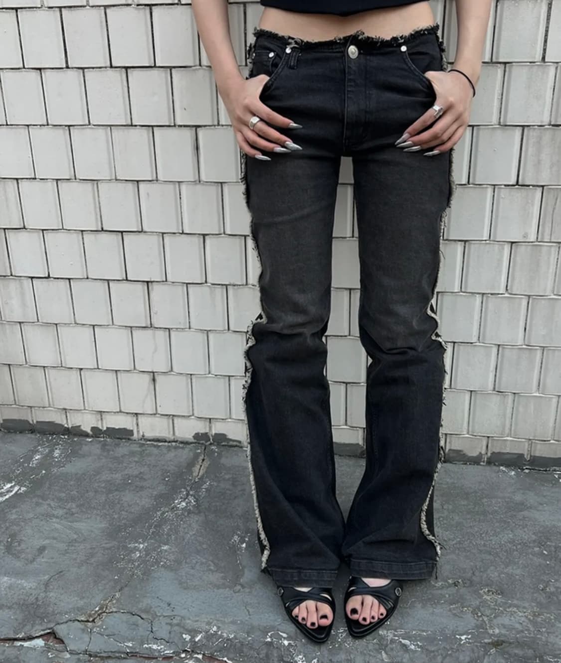 이크닉 ihcnik front cross sandals 샌들 240 상품이미지1