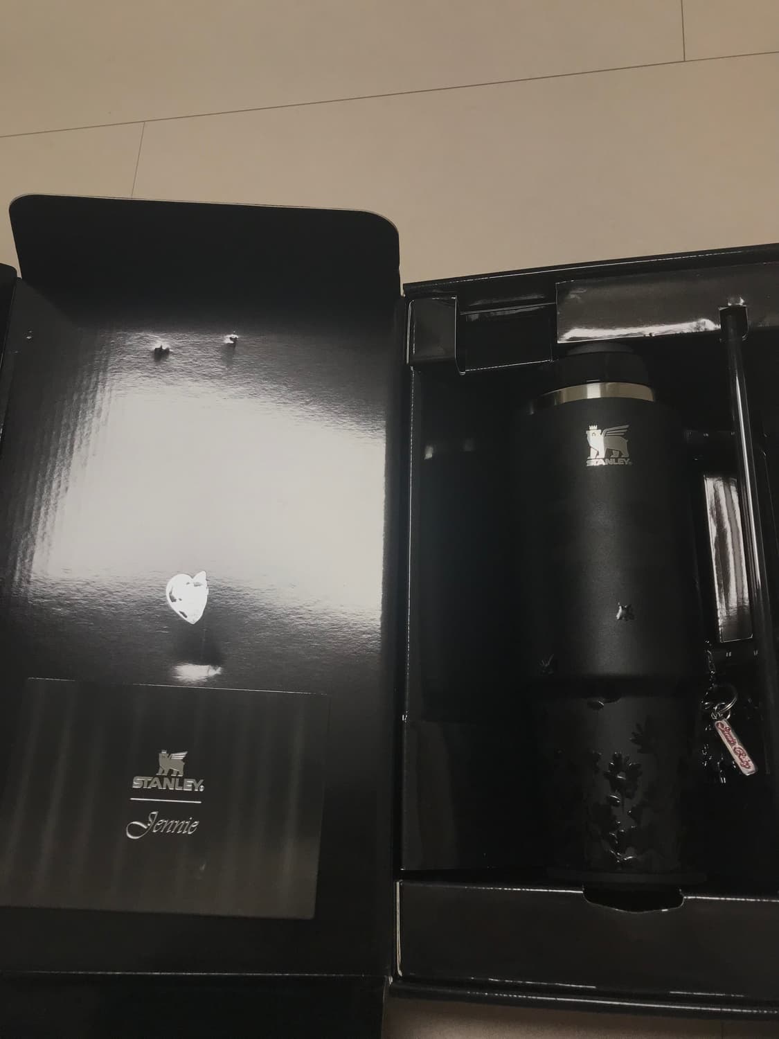 스탠리 1913 x 제니 퀜처 럭스 텀블러  상품이미지1