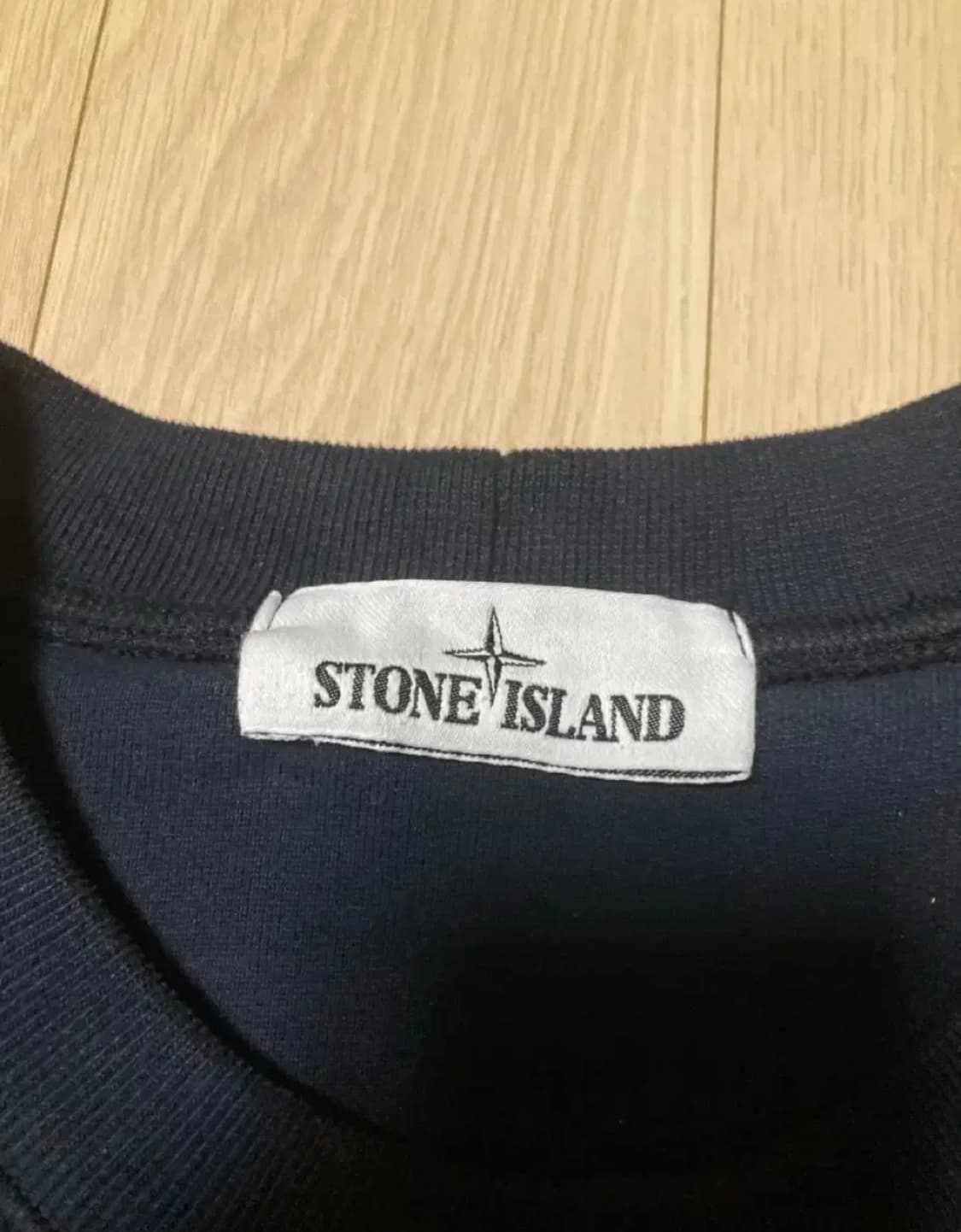 스톤 맨투맨 네이비 상품이미지2