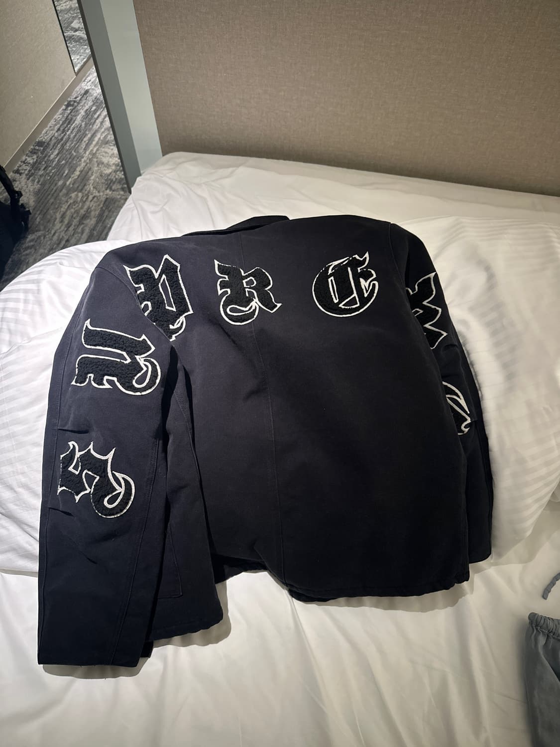 슈프림 올드 잉글리쉬 자켓 L 상품이미지2