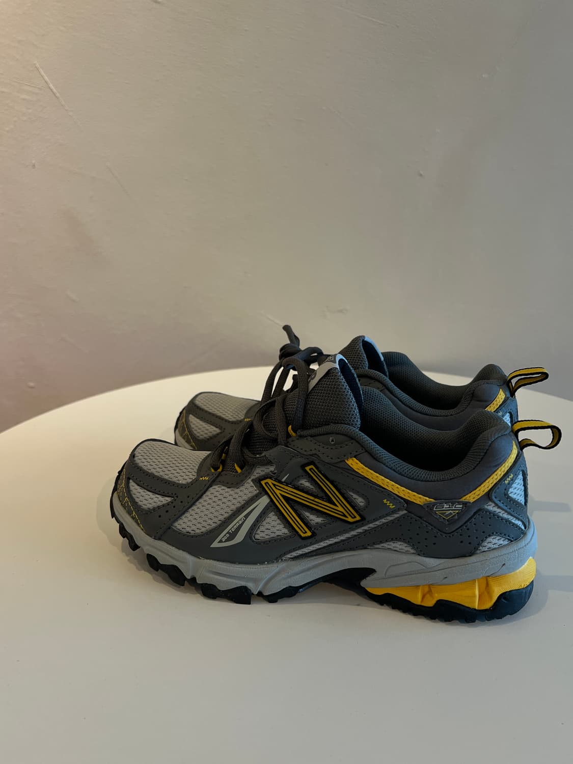 (240) 뉴발란스 트래킹화 610 Jnr 23 '그레이/옐로우' (KJ 상품이미지4