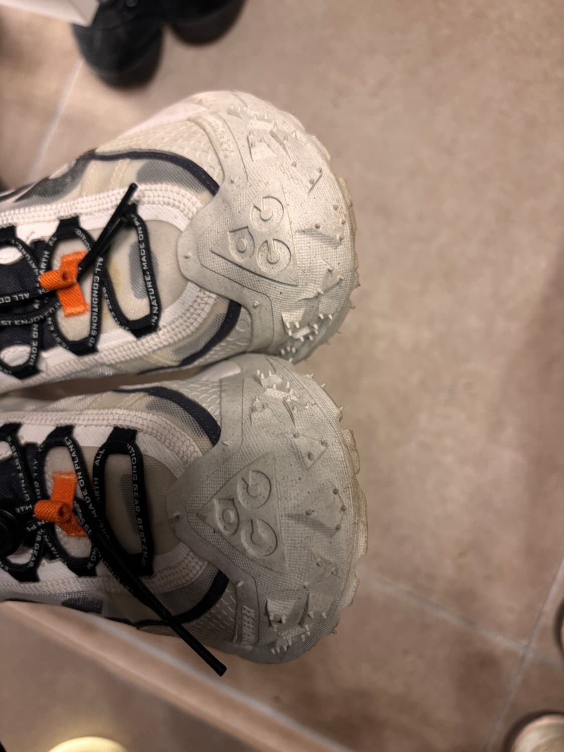 나이키 acg 마운틴플라이2 상품이미지3