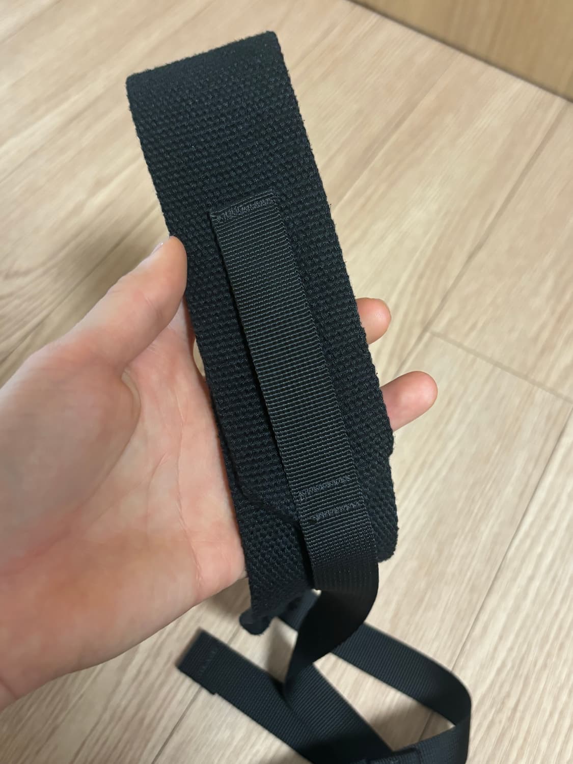 아크네 스튜디오 이모지 미니백 상품이미지4