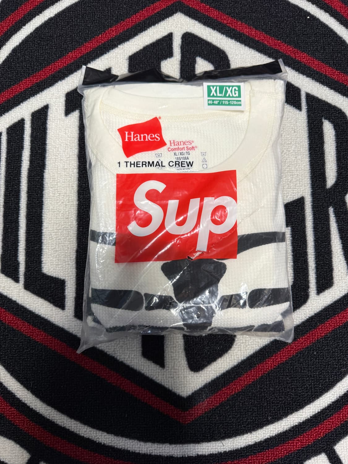 슈프림 헤인즈 본즈 써멀 크루 내츄럴 상품이미지1