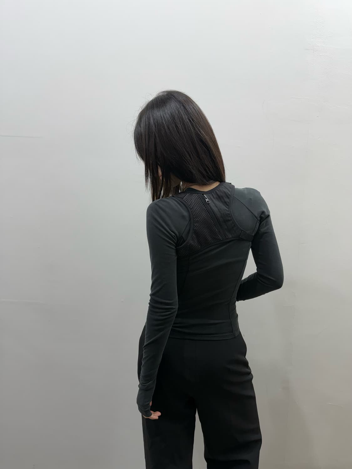 혜인서 fitted 포켓 백 롱 슬리브 상품이미지6