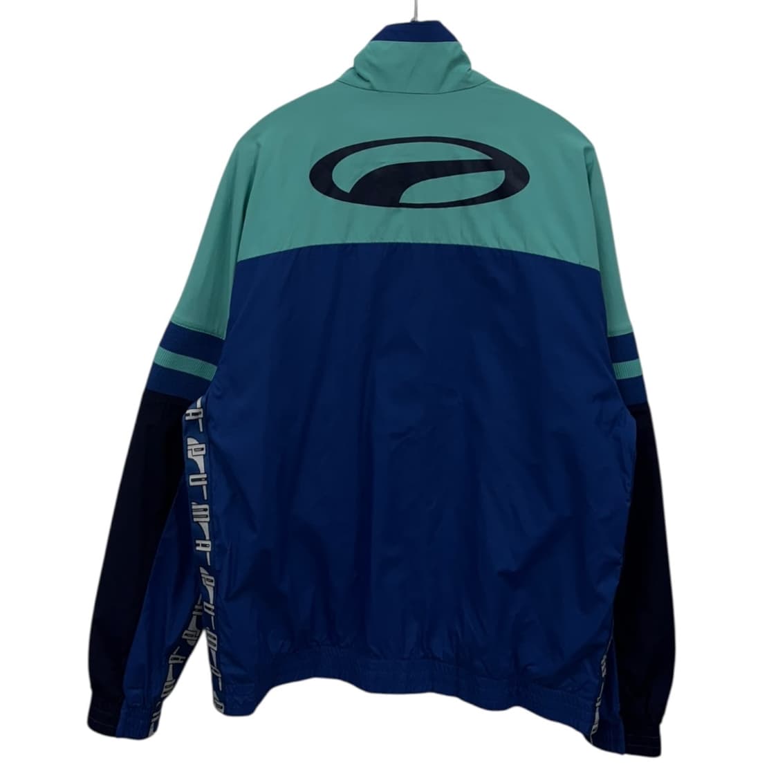 퓨마 백로고 바람막이 상품이미지2