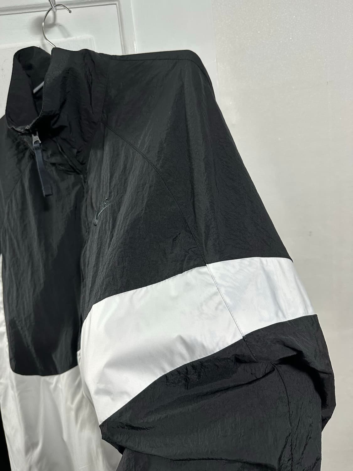 나이키 빅스우시 바람막이 상품이미지3