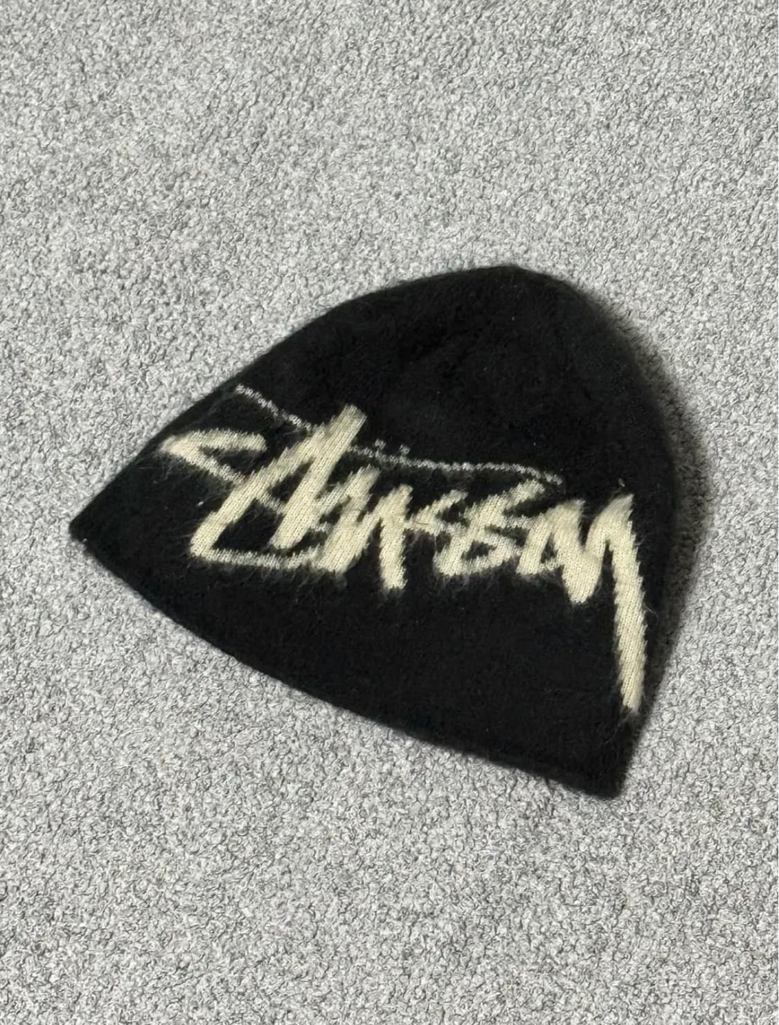 스투시 브러쉬드 비니 블랙 상품이미지1