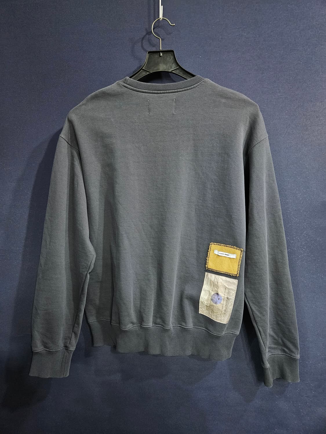 플라스틱 프로덕트 다크그레이 남성 오버핏 95~100 맨투맨  상품이미지2