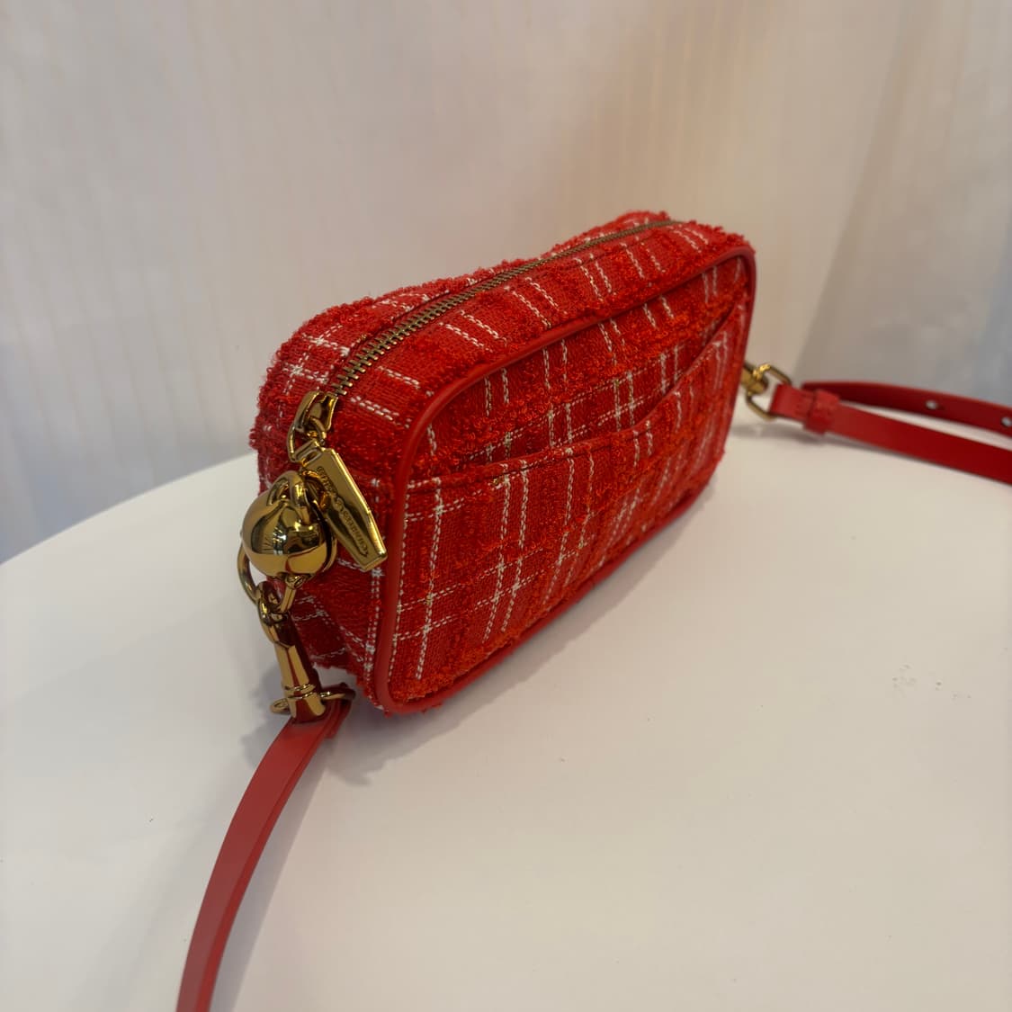 정품 찰스앤키스 트위드 크로스백     상품이미지4