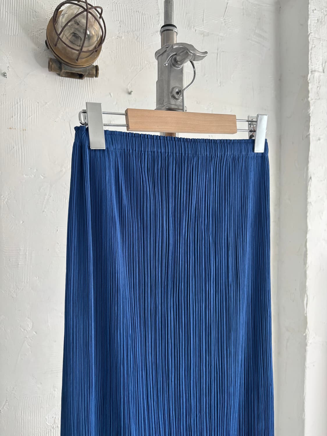 Pleats Please 플리츠플리즈 블루 플리츠 롱 스커트  상품이미지6