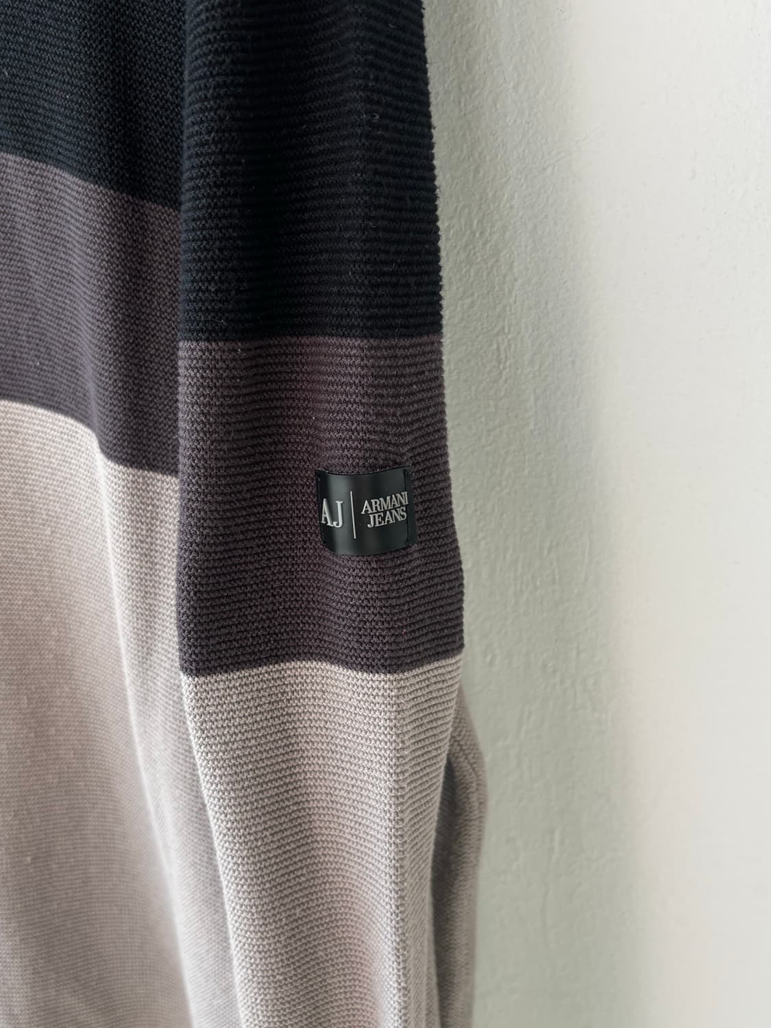아르마니 진스 팝 스웨터 상품이미지6